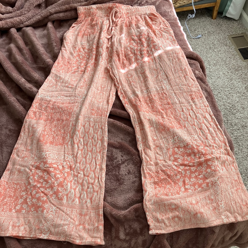Medium Coral & Cream Blue B Pants